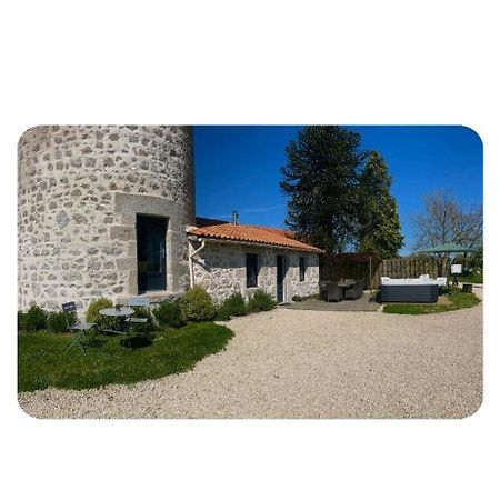 Loue Ancien Moulin A Vent Avec Piscine Et Jacuzzi Villa Neuvy-Bouin Exteriör bild